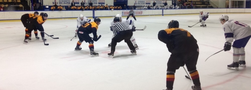 Photo hockey Championnats du monde -  : Allemagne (GER) vs France (FRA) - Mondial U20 - Les bleuets dstabiliss  mi-parcours