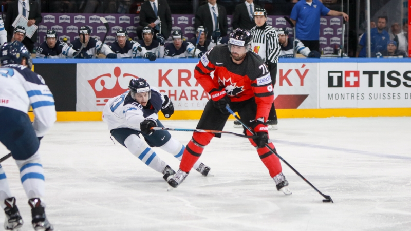 Photo hockey Championnats du monde -  : Canada (CAN) vs Finlande (FIN) - Mitch Marner et Team Canada dominent une ple Finlande.