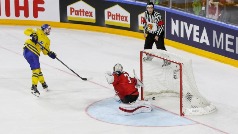 Photo hockey Championnats du monde -  : Canada (CAN) vs Sude (SWE) - La Sude se couvre d