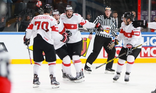 Photo hockey Championnats du monde -  : Canada (CAN) vs Suisse (SUI) - La Nati cre l