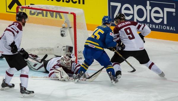 Photo hockey Championnats du monde -  : Lettonie (LAT) vs Sude (SWE) - Mondial 15 : la Sude lamine la Lettonie