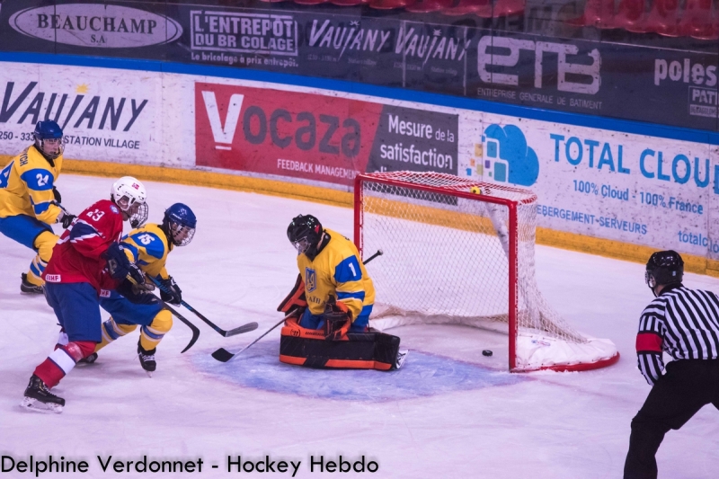 Photo hockey Championnats du monde -  : Norvge (NOR) vs Ukraine (UKR) - Mondial U18: La Norvge envoie l