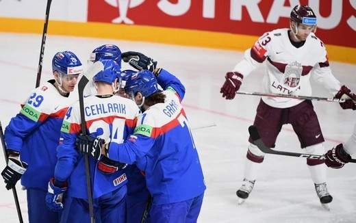 Photo hockey Championnats du monde -  : Slovaquie (SVK) vs Lettonie (LAT) - Mondial 23 : Une sacrée partie