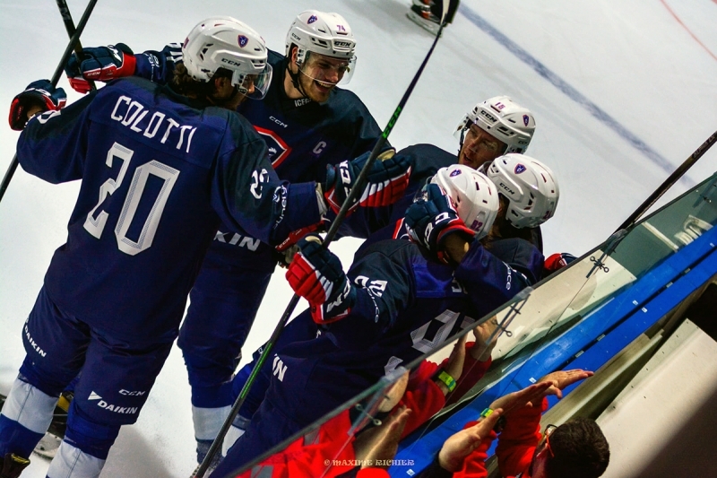 Photo hockey Championnats du monde -  : Suisse (SUI) vs France (FRA) - Malmenée, la Suisse gagne encore
