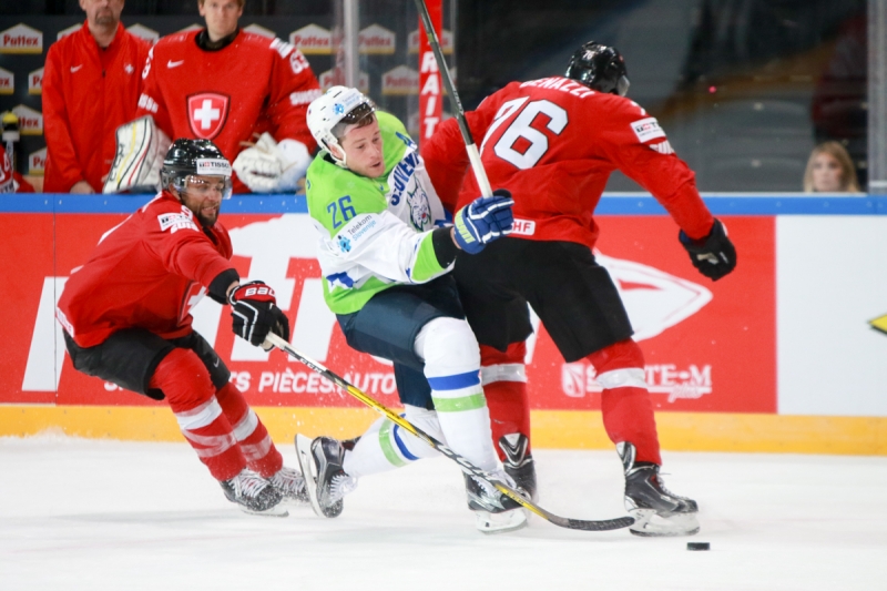 Photo hockey Championnats du monde -  : Suisse (SUI) vs Slovenie (SLO) - Les Helvètes grillent un joker !