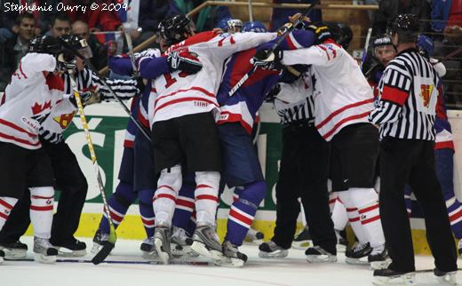 Photo hockey Championnats du monde - Championnats du monde - CM09 - J-5 : Hongrie "out" et  Canada "in"