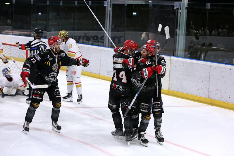 Photo hockey Coupe de France - Coupe de France - 1/16 de Finale : Mont-Blanc vs Nice - Mont-Blanc s’offre une Magnus ! Photo hockey Coupe de France - Coupe de France - 1/16 de Finale : Mont-Blanc vs Nice - Mont-Blanc s’offre une Magnus !