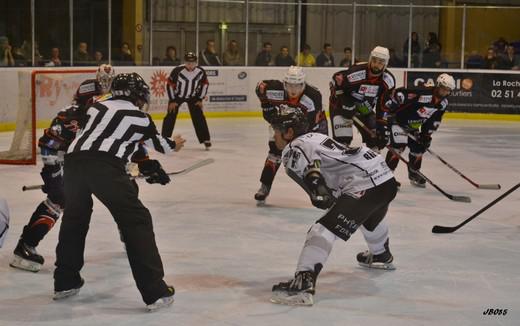 Photo hockey Coupe de France - Coupe de France 1/16mes de finale : La Roche-sur-Yon vs Brest  - LAlbatros survole le nid de lAigle 