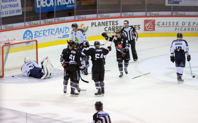 Photo hockey Coupe de France - Coupe de France 1/8èmes de finale : Amiens vs Tours - Une qualification laborieuse Photo hockey Coupe de France - Coupe de France 1/8èmes de finale : Amiens vs Tours - Une qualification laborieuse