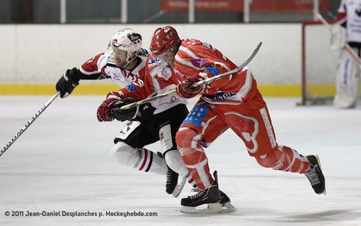 Photo hockey Coupe de France - Coupe de France 16 me : Valence vs Brianon  - Un petit tour et puis sen va