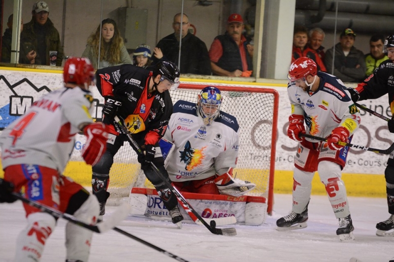 Photo hockey Coupe de France - Coupe de France 16me de Finale : Chamonix  vs Grenoble  - Pas de miracle pour les Pionniers