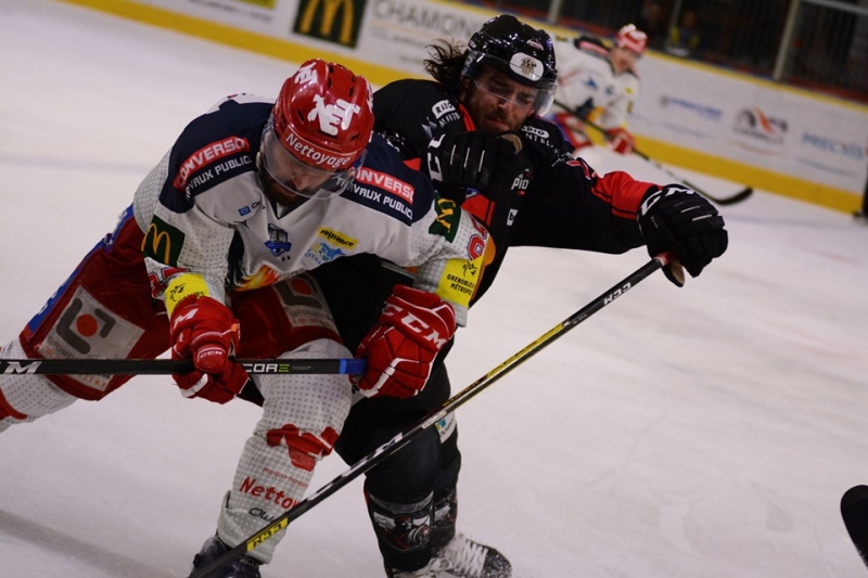 Photo hockey Coupe de France - Coupe de France 16me de Finale : Chamonix  vs Grenoble  - Pas de miracle pour les Pionniers