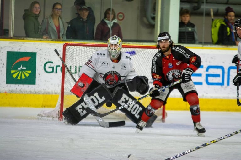Photo hockey Coupe de France - Coupe de France 16me de Finale : Chamonix  vs Mulhouse - Les Pionniers gravissent un premier sommet
