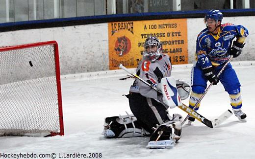 Photo hockey Coupe de la Ligue ARCHIVES - CDL 1/8 - 2me journe : Villard-de-Lans vs Grenoble  - Vingt minutes pour Grenoble...