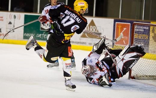 Photo hockey Coupe de la Ligue ARCHIVES - CDL 1/8 - 5me journe : Strasbourg  vs Neuilly/Marne - A nouveau dans le bon sens
