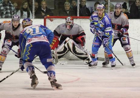 Photo hockey Coupe de la Ligue ARCHIVES - Coupe de la Ligue  : 1/4 - Aller : Gap  vs Grenoble  - Gap - Grenoble en images