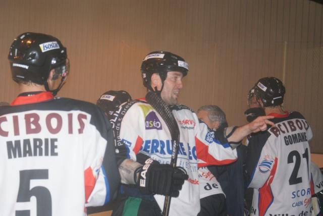 Photo hockey Coupe de la Ligue ARCHIVES - Coupe de la Ligue  : 1/8 4me journe : Neuilly/Marne vs Caen  - Neuilly renoue avec la victoire