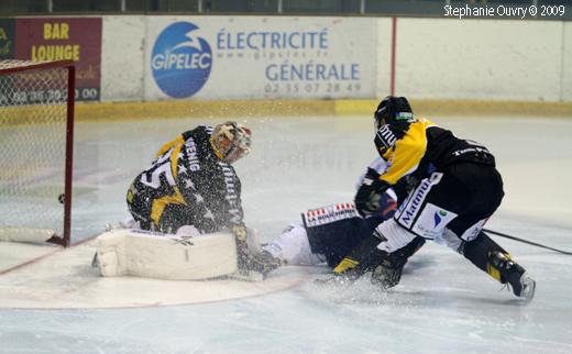 Photo hockey Coupe de la Ligue ARCHIVES - Coupe de la Ligue  : 1/8 4me journe : Rouen vs Angers  - Rouen : Plus quune victoire.une rconciliation