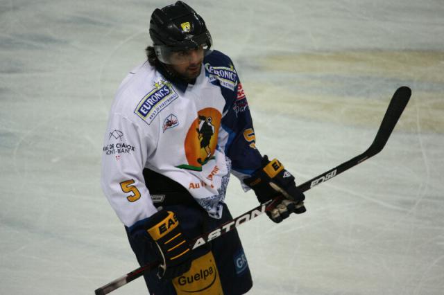 Photo hockey Coupe de la Ligue ARCHIVES - Coupe de la Ligue. : 1/8me, 2me journe  : Chamonix  vs France U20 - Chamonix l