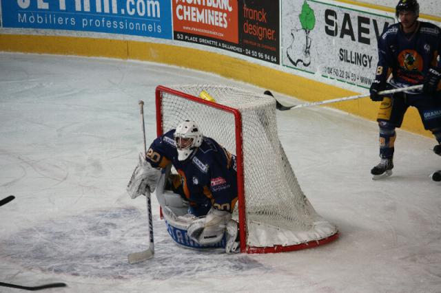 Photo hockey Coupe de la Ligue ARCHIVES - Coupe de la Ligue : 1/2 aller : Chamonix  vs Angers  - Avantage aux Ducs