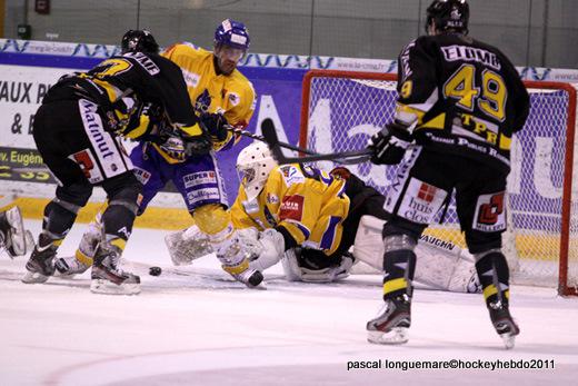 Photo hockey Coupe de la Ligue ARCHIVES - Coupe de la Ligue : 1/4, aller : Rouen vs Dijon  - Les Dragons gratignent les Ducs 