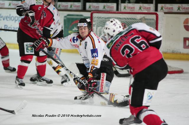 Photo hockey Coupe de la Ligue ARCHIVES - Coupe de la Ligue : 1/4 aller : Brianon  vs Morzine-Avoriaz - Morzine prend l