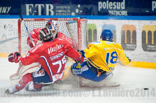 Photo hockey Coupe de la Ligue ARCHIVES - Coupe de la Ligue : 1/4 aller : Grenoble  vs Dijon  - Grenoble-Dijon: dos  dos