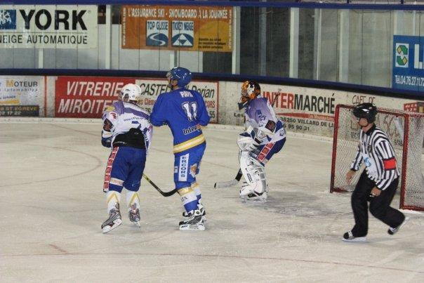 Photo hockey Coupe de la Ligue ARCHIVES - Coupe de la Ligue : 1/8 1re journe : Villard-de-Lans vs Avignon - Les Ours dbutent de belle manire