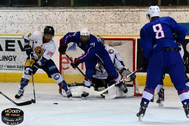 Photo hockey Coupe de la Ligue ARCHIVES - Coupe de la Ligue : 1/8 me, 1re journe : France U20 vs Chamonix  - Chamonix emporte la premire manche