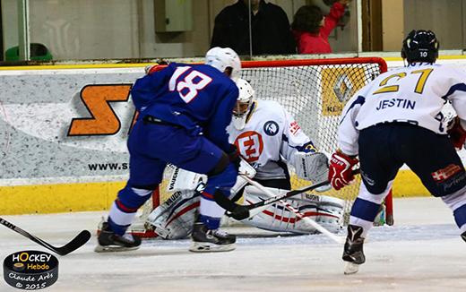 Photo hockey Coupe de la Ligue ARCHIVES - Coupe de la Ligue : 1/8 ème, 2ème journée : Chamonix  vs France U20 - Avalanche de buts à Bozon