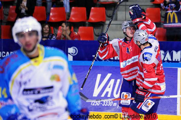 Photo hockey Coupe de la Ligue ARCHIVES - Coupe de la Ligue : 1/8me, 1re journe : Grenoble  vs Gap  - Grenoble dans le pige des Rapaces