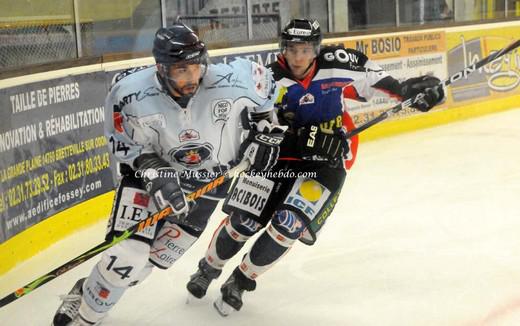 Photo hockey Coupe de la Ligue ARCHIVES - Coupe de la Ligue : 1/8me, 3me journe : Caen  vs Angers  - Les Ducs trillent les Drakkars  