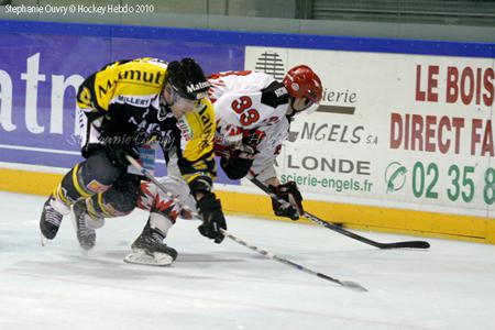 Photo hockey Coupe de la Ligue ARCHIVES - Coupe de la Ligue : 1/8me, 3me journe : Rouen vs Neuilly/Marne - Rouen dans la douleur