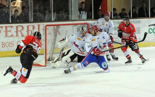 Photo hockey Coupe de la Ligue ARCHIVES - Coupe de la Ligue : 1/8ème, 5ème journée : Briançon  vs Lyon - Briançon toujours en course