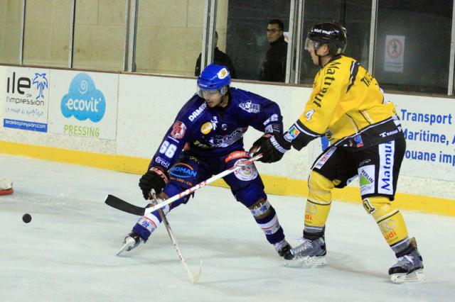 Photo hockey Coupe de la Ligue ARCHIVES - Coupe de la Ligue : 1/8ème, 6ème  journée : Brest  vs Rouen - Brest craque dans les derniers instants