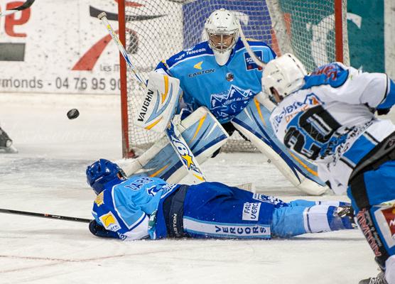 Photo hockey Coupe de la Ligue ARCHIVES - Coupe de la Ligue : 1/8me, 6me  journe : Villard-de-Lans vs Gap  - Gap gagne un match sans enjeu