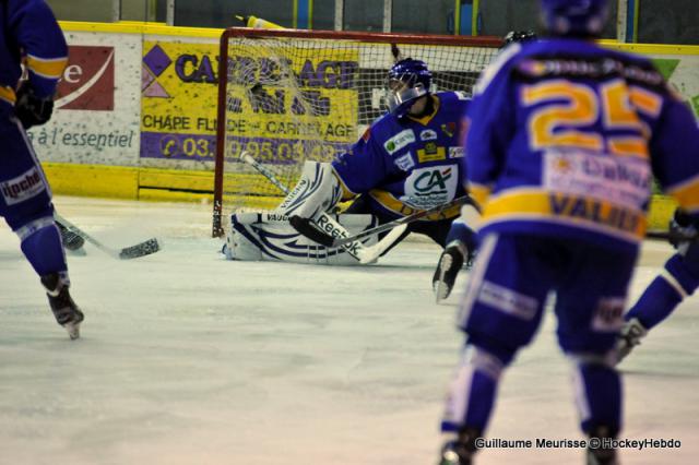 Photo hockey Coupe de la Ligue ARCHIVES - Coupe de la Ligue : 1/8me, 6me journe  : Dijon  vs Chamonix  - Des Chamois peu sauvages.