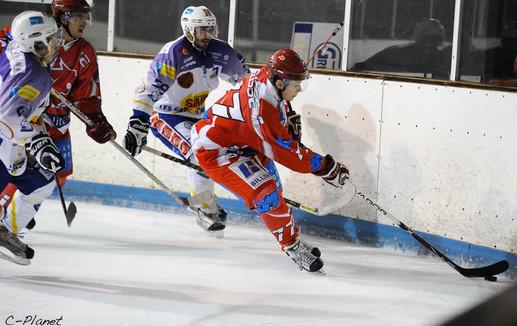 Photo hockey Division 1 - D1 : 10me journe : Valence vs Avignon - Deux points qui valent cher