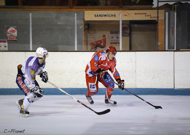 Photo hockey Division 1 - D1 : 10me journe : Valence vs Avignon - Deux points qui valent cher