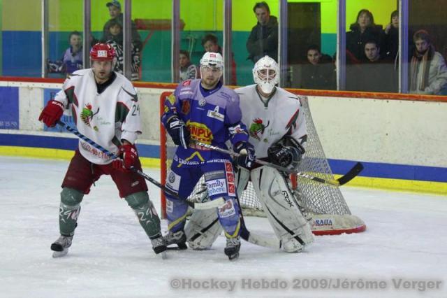 Photo hockey Division 1 - D1 : 11me journe : Avignon vs Cergy-Pontoise - Les castors avaient leur joker face  Cergy !