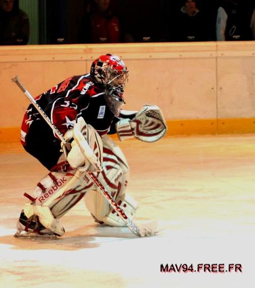 Photo hockey Division 1 - D1 : 13me journe : Neuilly/Marne vs Montpellier  - Les Bisons au finish & interview