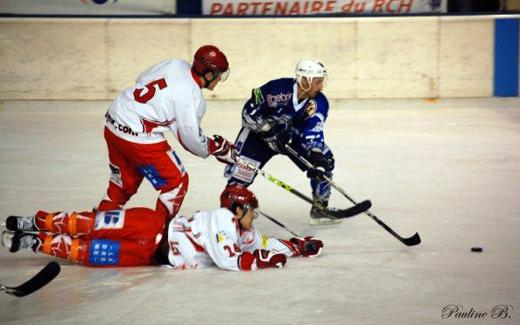 Photo hockey Division 1 - D1 : 13me journe : Reims vs Valence - Les Phnix se sortent des griffes du Lynx ! 