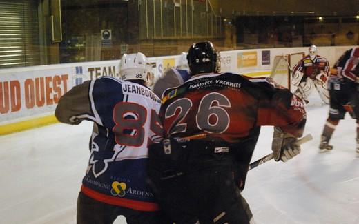 Photo hockey Division 1 - D1 - 19me journe : Bordeaux vs Reims - Veine rsistance !