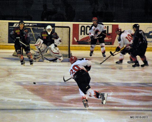 Photo hockey Division 1 - D1 : 1re journe : Bordeaux vs Neuilly/Marne - Un dbut difficile