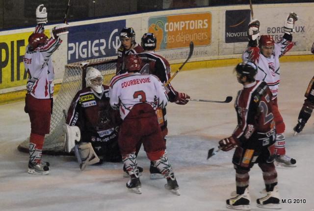 Photo hockey Division 1 - D1 : 20me journe : Bordeaux vs Courbevoie  - Bordeaux en deux temps