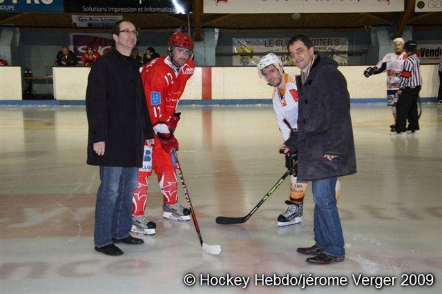 Photo hockey Division 1 - D1 - 20me journe : Valence vs Montpellier  - Les Lynx pris au pige
