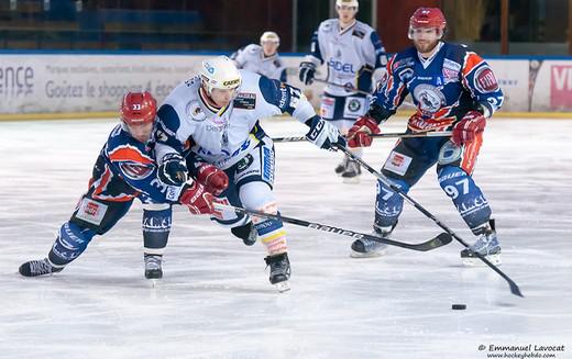 Photo hockey Division 1 - D1 : 22me journe : Lyon vs Dunkerque - Un avant-got de play off