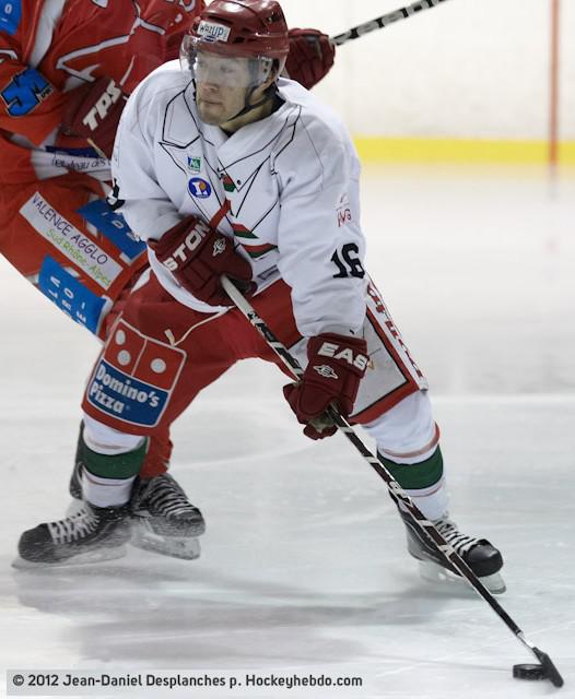 Photo hockey Division 1 - D1 : 22me journe : Valence vs Anglet - Les matchs se suivent et  se ressemblent.