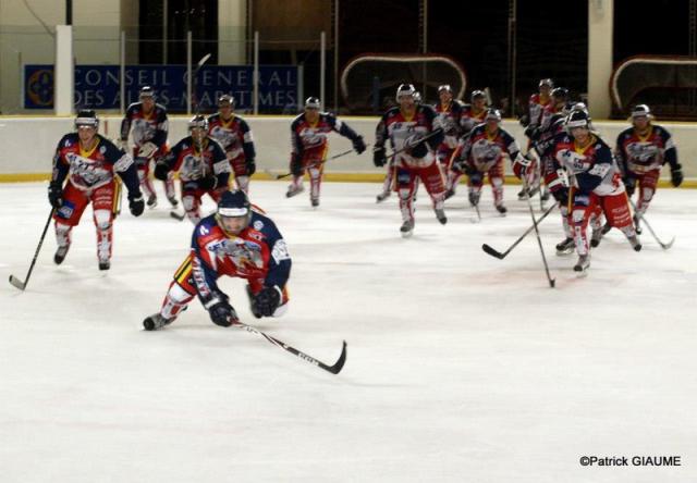 Photo hockey Division 1 - D1 : 4me journe : Nice vs Annecy - Nice se rassure !