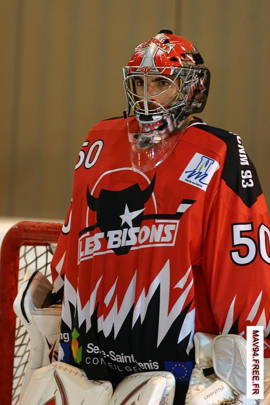Photo hockey Division 1 - D1 : 8me journe : Neuilly/Marne vs Anglet - Les Bisons au galop